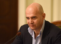 Кононенко вызвал Абромавичуса в суд