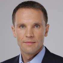 Юрий Деревянко