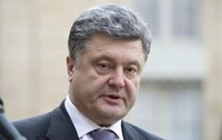 Порошенко сообщил, сколько теперь будут получать семьи погибших бойцов АТО