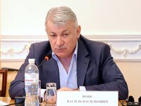 Все как в НАТО: почему Турчинов заговорил о финансировании обороны и повышении зарплат военным