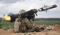 Полторак говорит, что Javelin Украина получит вовремя